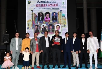 Fetih Müzesi’nde Özbek Gecesi