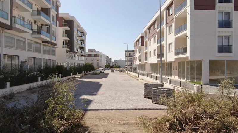 YUNUSEMRE’DEN 7 SOKAKTA TAŞ DÖŞEME ÇALIŞMASI