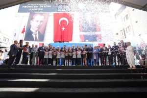 BAKAN TEKİN İLE BAŞKAN YILDIRIM ÜMRANİYE’DE YENİ BİR OKULUN AÇILIŞINI YAPTI