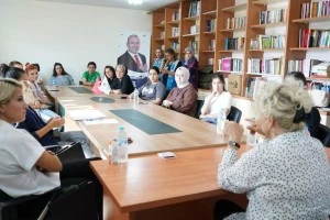 KADIN VE AİLE MÜDÜRLÜĞÜ PERSONELLERİ ALZHEİMER HAKKINDA BİLGİLENDİRİLDİ