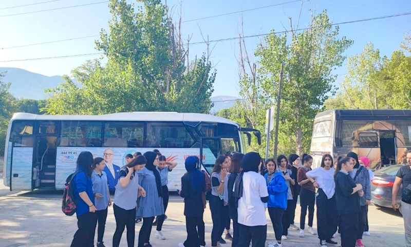 Büyükşehir, Öğrencileri Kitapla Buluşturuyor