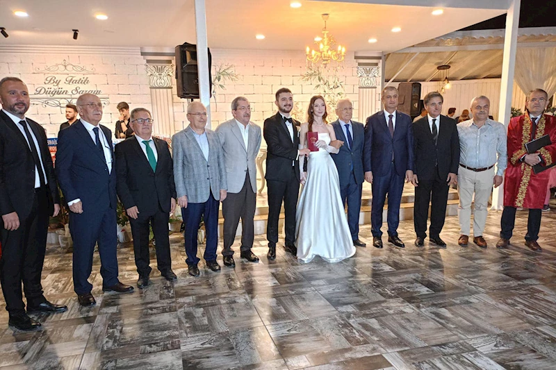 Başkan Vergili, Acar ve İnal Ailelerinin Düğün Merasimine Katıldı