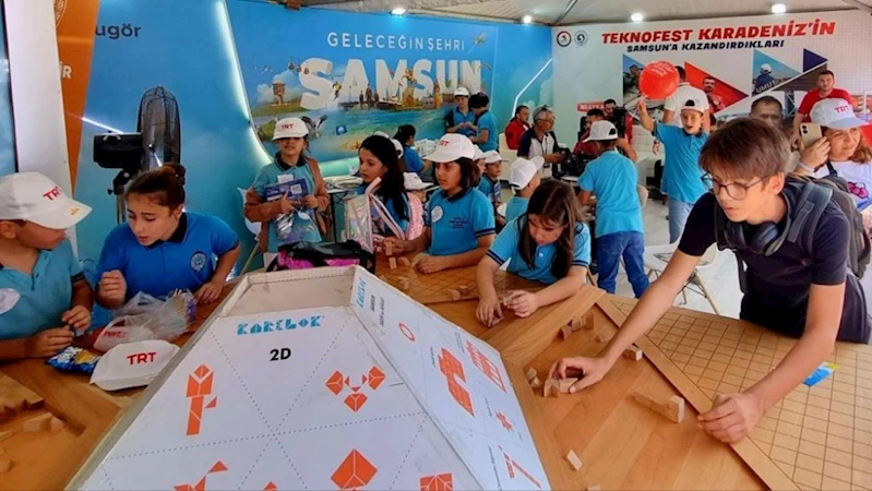 Samsun standına büyük ilgi