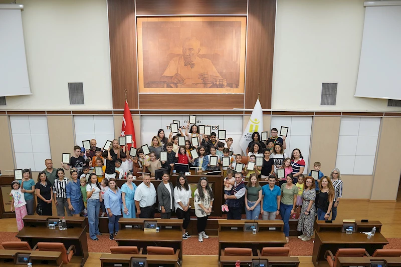 MİNİK İZCİLERE KATILIM BELGELERİ VERİLDİ