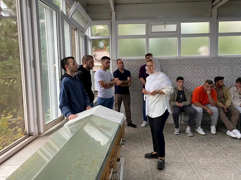BAŞKAN HÜRRİYET YÜKSEL AİLESİNİN ACISINA ORTAK OLDU