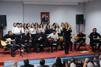 ALPU’DA GENÇLİK KOROSU RÜZGÂRI
