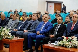 Arı üreticilerine yönelik olarak “Sağlıklı Arı, Yüksek Verim Paneli” düzenlendi.