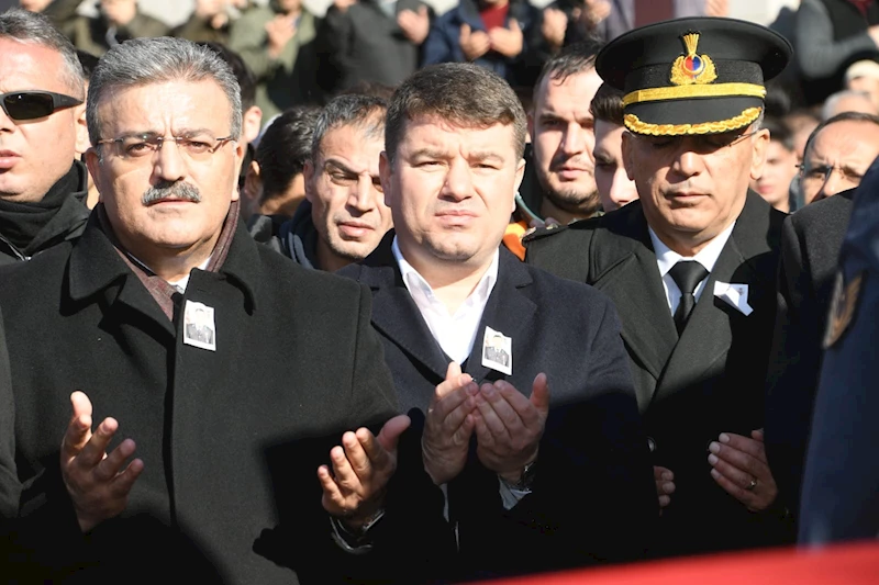 AKSARAY ŞEHİDİNİ DUALARLA UĞURLADI