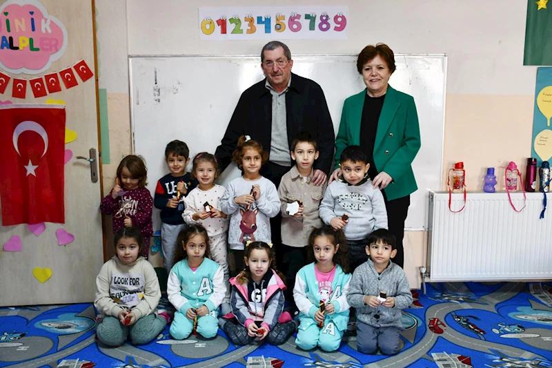 Başkan Vergili 5000 Evler 75. Yıl Mahallesini Ziyaret Etti