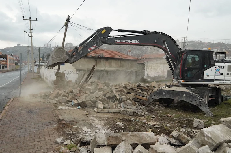 BATTALGAZİ MAHALLESİ DEĞİŞİYOR, GÜZELLEŞİYOR