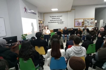 GENÇLERE DOĞRU İLETİŞİMİN  PÜF NOKTALARI ANLATILDI