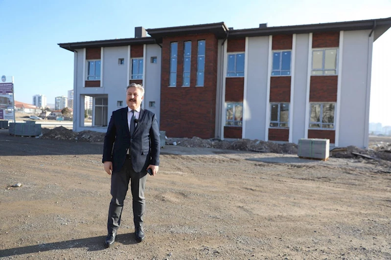 GERMİR’İN AİLE SAĞLIK MERKEZİ VE 112 ACİL İSTASYON’U ÇOK YAKINDA HİZMET VERMEYE BAŞLAYACAK