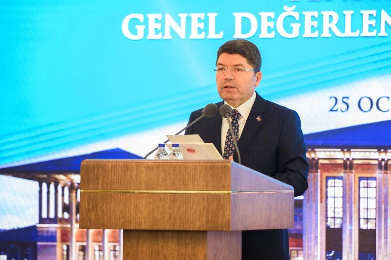 ADALET BAKANI YILMAZ TUNÇ, ‘YENİ ANAYASA GENEL DEĞERLENDİRME ÇALIŞTAYI’NDA KONUŞTU