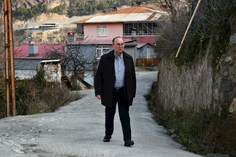 YENİ BETON YOLLARIMIZ HAYIRLI OLSUN
