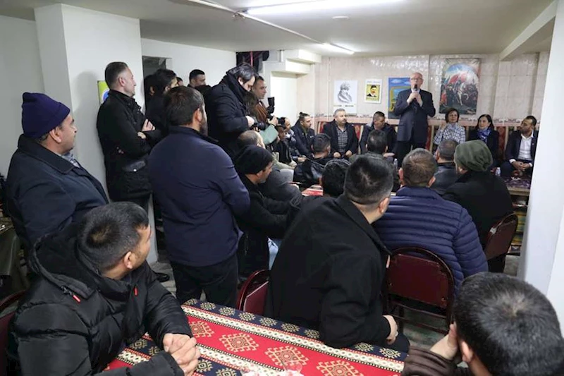 KURT VE ÜNLÜCE ALPU KIRIM TATARLARI YARDIMLAŞMA DERNEĞİ’Nİ ZİYARET ETTİ