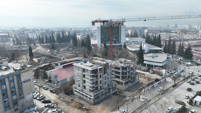 Hükümet Bulvarı’nda Yeni Yapılar Yükseliyor