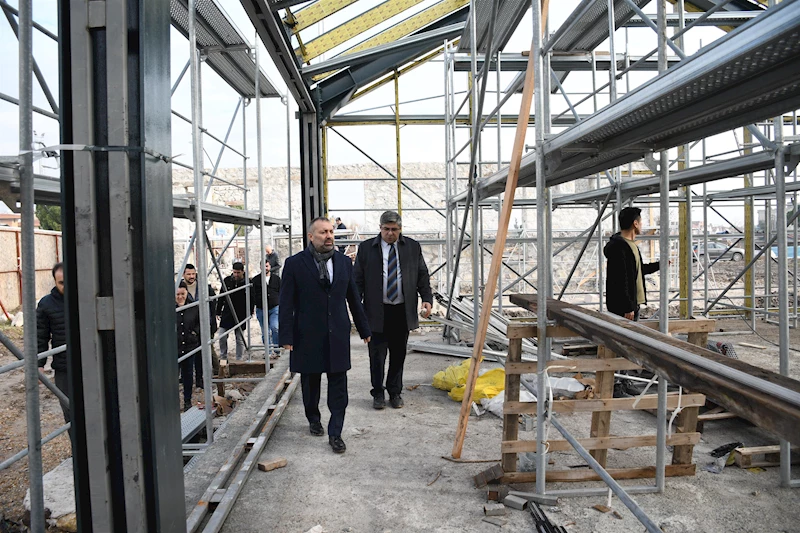Tarihi Gar Binalarında Restorasyon Sürüyor