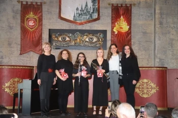 ŞATODA YENİ YILIN İLK KONSERİ
