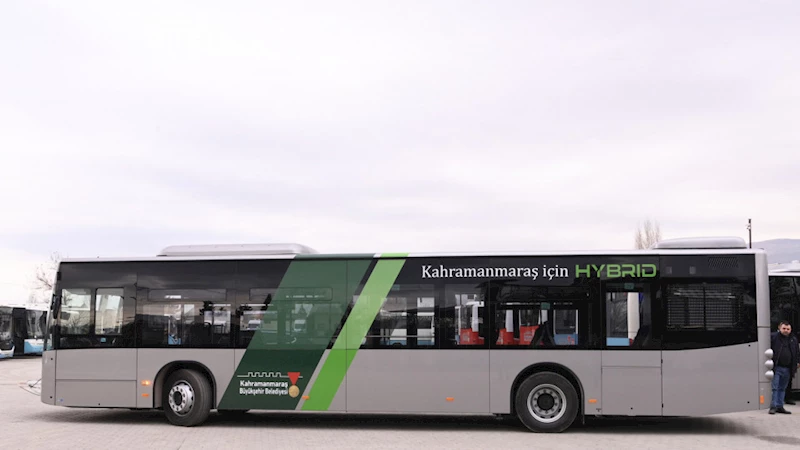 Büyükşehir 10 Yeni Hibrit Otobüsle Toplu Taşımada Standardı Artırıyor