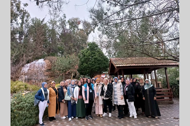 AKDENİZLİ KADINLAR TÜRKİYE’Yİ GEZİYOR