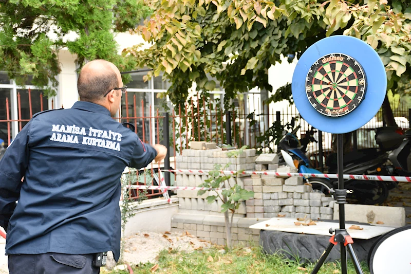 Ateşin Kahramanları İtfaiyecilik Haftası’nda Dart Etkinliği ile Moral Buldu