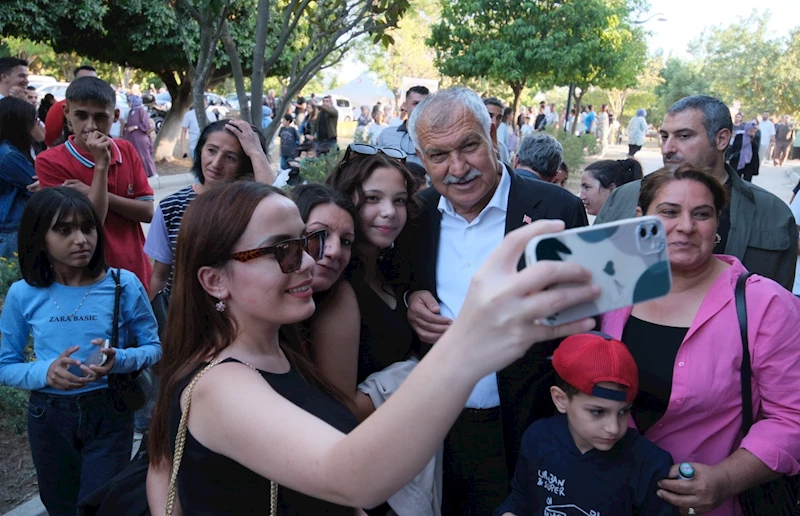 Adana’ya Geldiler, Ciğerimizi Yediler…