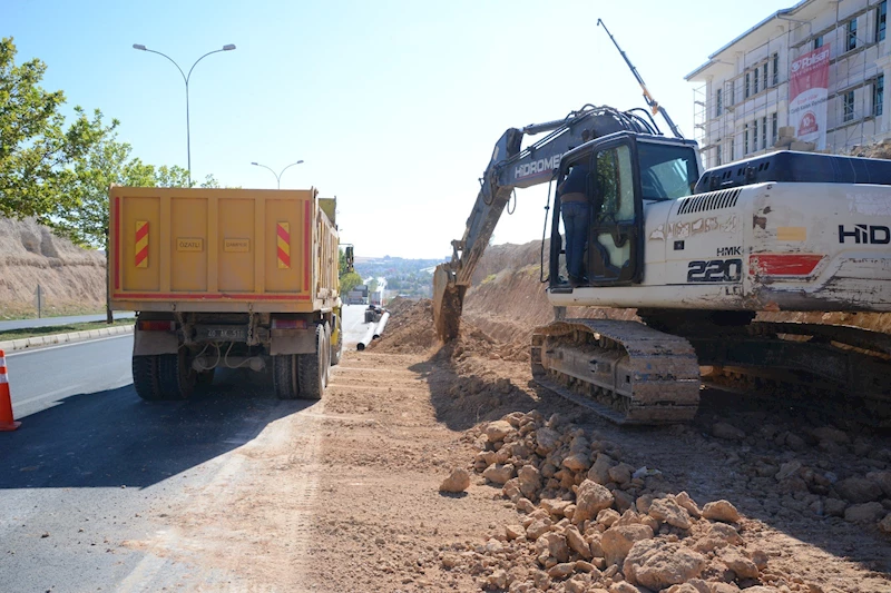 SU HATTI YENİLEME ÇALIŞMALARI DEVAM EDİYOR