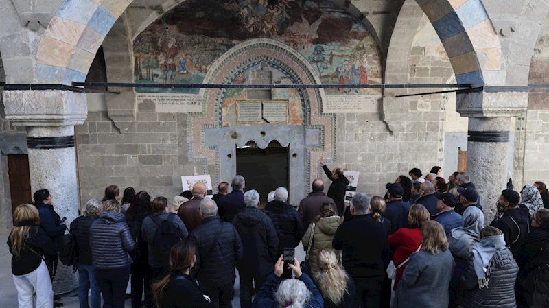 Meryem Ana Kilisesi Yerli Ve Yabancı Turistleri Ağırlıyor