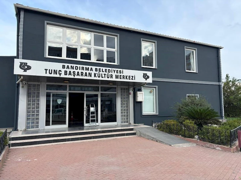 TUNÇ BAŞARAN KÜLTÜR MERKEZİ ve ESKİ HAL BİNASI ÇOK ŞIK OLDU