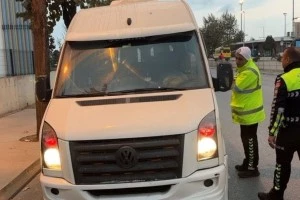 SERVİS ARAÇLARI DENETLENİYOR