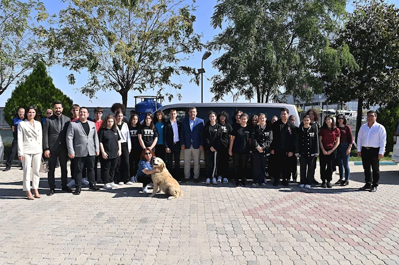 Süleymanpaşa Belediyesi Dünya Sokak Hayvanları Gününde Hayvan Severleri Misafir Etti