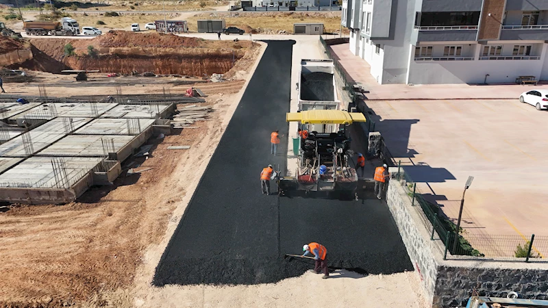 ŞEHİTKÂMİL’DE ASFALTSIZ YOL KALMAYACAK