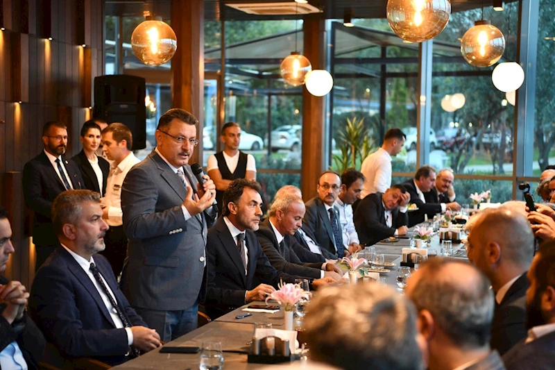 BAŞKAN GENÇ: BİRLİK VE SORUMLULUKLA YOLA DEVAM