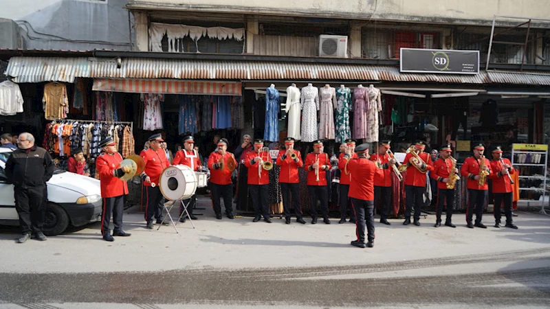 Derepazarı İndirim Günleri’nde Hem Esnaf Hem Vatandaş Kazanıyor