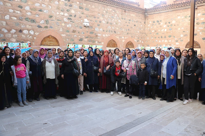 Büyükşehir’den Kulalı Kadınlara Manisa Gezisi