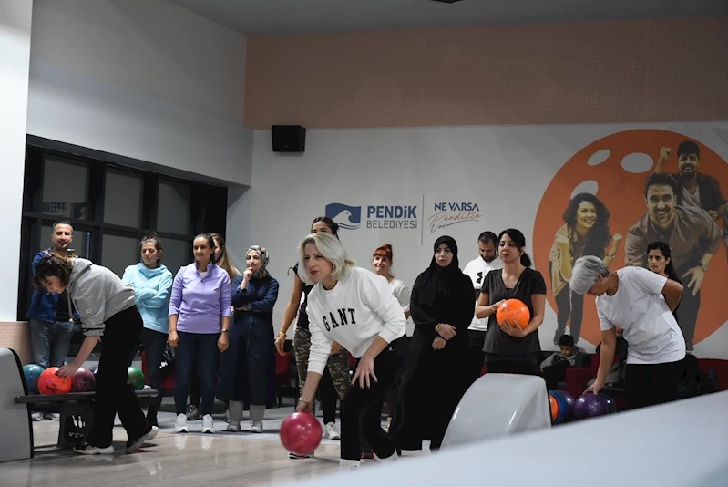 Pendik’te Öğretmenler Günü Coşkusu Bowling Turnuvasıyla Kutlandı