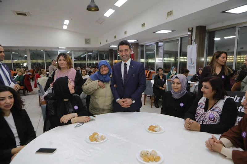 Bayraklı’dan kadına karşı şiddete güçlü mesaj