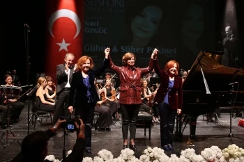 GÜHER VE SÜHER PEKİNEL’DEN  UNUTULMAZ KONSER