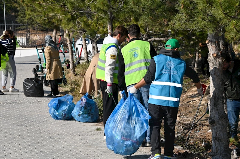 SELÇUKLU ÇEVREYİ GÜNDEMDE TUTMAYA DEVAM EDİYOR