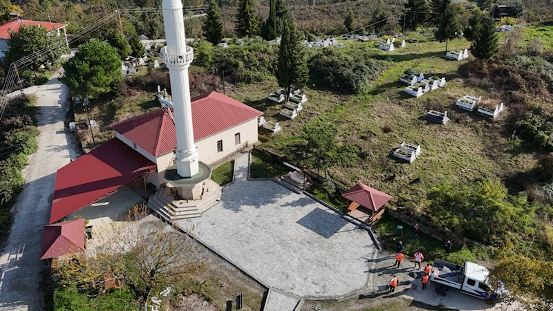 TERZİLİ CAMİİ’NDE ÇEVRE DÜZENLEMESİ