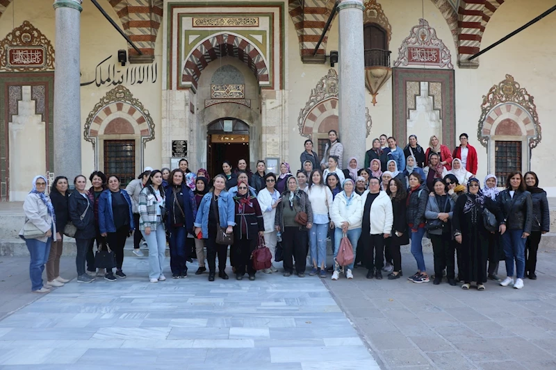 Sarıgöllü Kadınlar Manisa’yı Adım Adım Gezdi