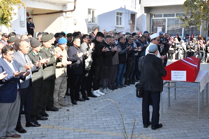 Kıbrıs Gazisi İbrahim Çam, Askeri Törenle Uğurlandı