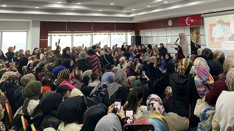Büyükşehir’in Saliha Erdim Söyleşisine Elbistan’da Yoğun İlgi