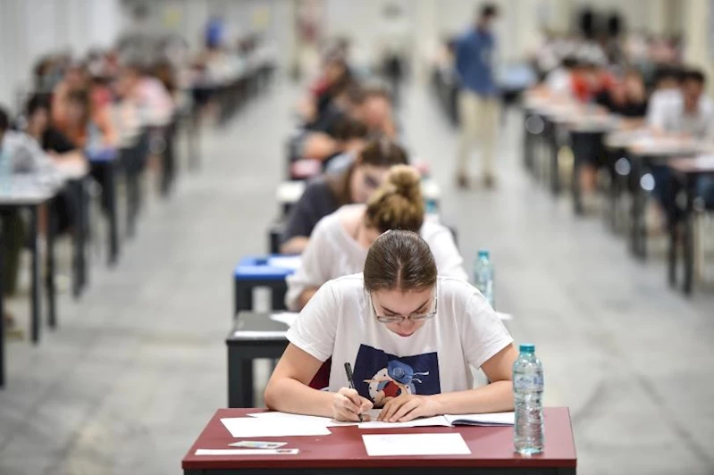 Merkezefendi’de Ücretsiz TYT ve AYT Deneme Sınavları Devam Ediyor