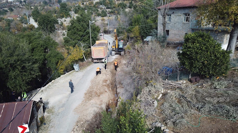 Büyükşehir, Bir Mahallenin Daha İçmesuyu Sorununu Çözüme Kavuşturuyor