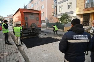 ASFALT YAMA ÇALIŞMALARIMIZ DEVAM EDİYOR