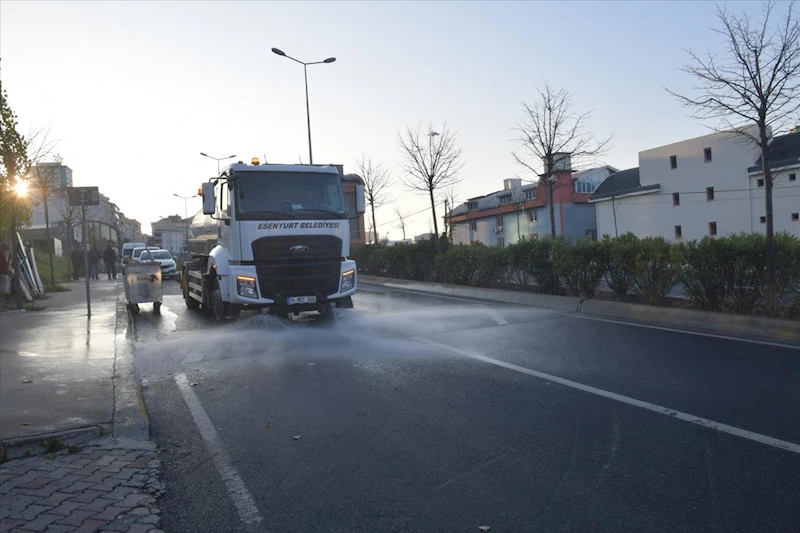 Herkes Uyurken Onlar Kenti Güne Hazırlıyor