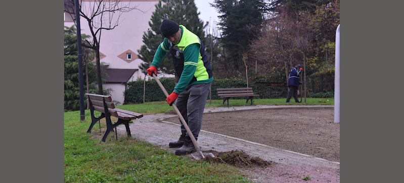 YILDIRIM’DA PARKLAR YENİLENİYOR