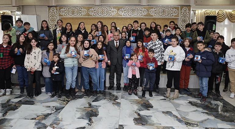 BAŞKANIMIZ IŞIK, GELECEĞİMİZİN TEMİNATI ÇOCUKLARIMIZLA BİR ARADA