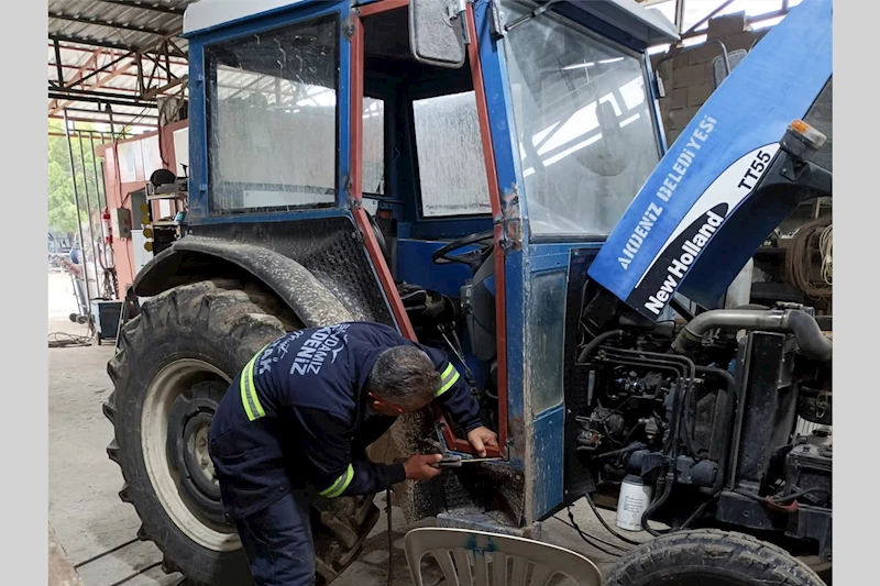 AKDENİZ BELEDİYESİ ÜRETEREK VE YENİLEYEREK MALİYETLERİ DÜŞÜRÜYOR